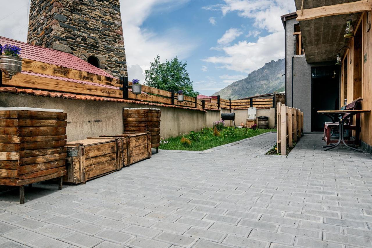 Hotel Jimla Kazbegi Exteriör bild