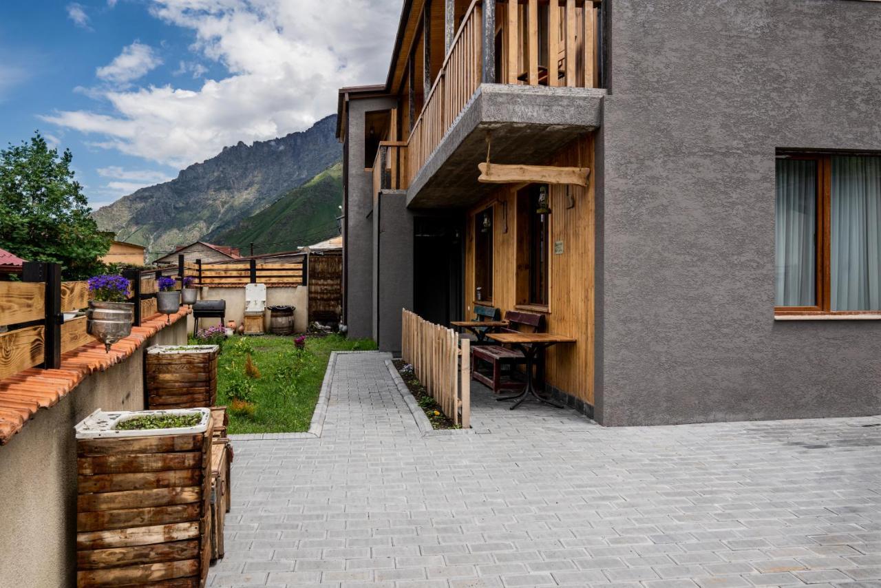 Hotel Jimla Kazbegi Exteriör bild
